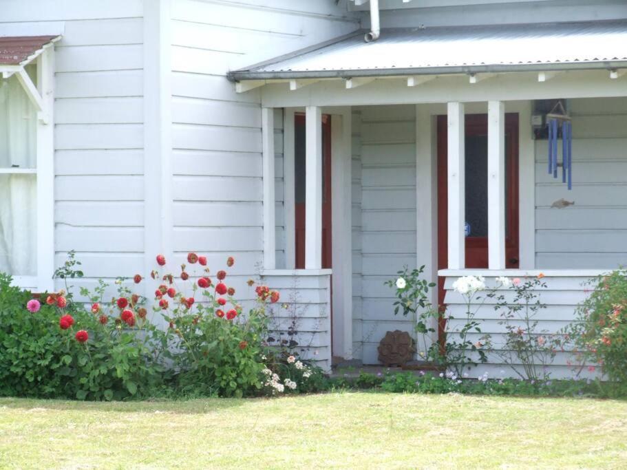 Riverlea Cottage - Cosy, Comfy, Quiet, Central Taumarunui Exteriör bild