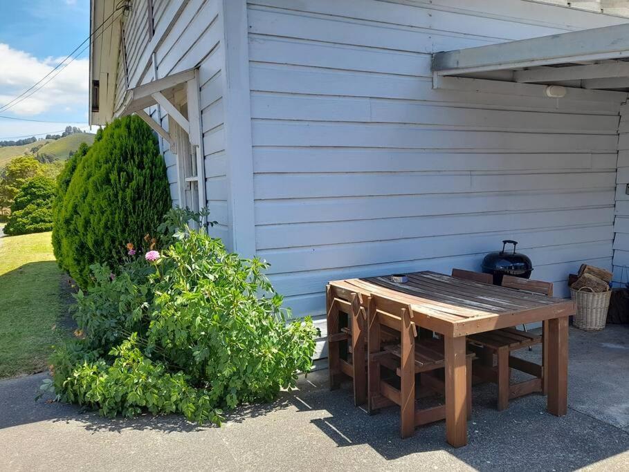 Riverlea Cottage - Cosy, Comfy, Quiet, Central Taumarunui Exteriör bild